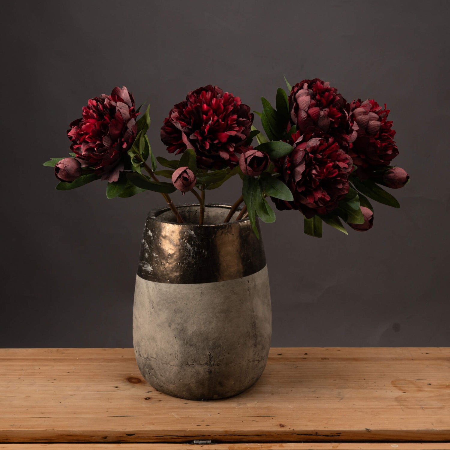 Artificial Flowers & Floral Arrangements