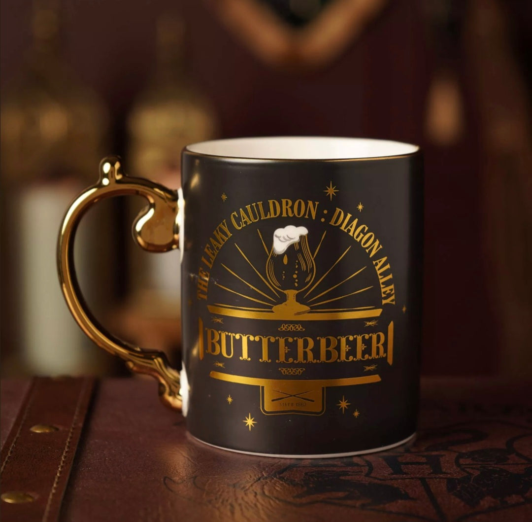 Warner Bros Harry Potter Collectable Mug -  Leaky Cauldron