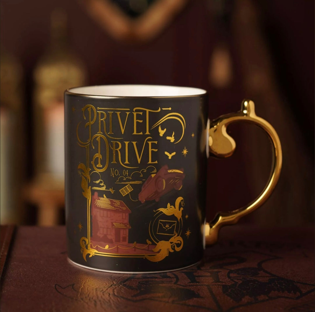 Warner Bros Harry Potter Collectable Mug -  Privet Drive